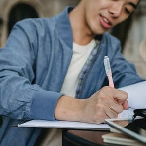 Writing with Noun Clauses